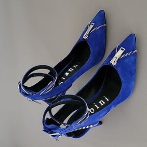 Gianni Bini Tatum Suede Zipper Detail Cut-Out Pumps Size 8.5